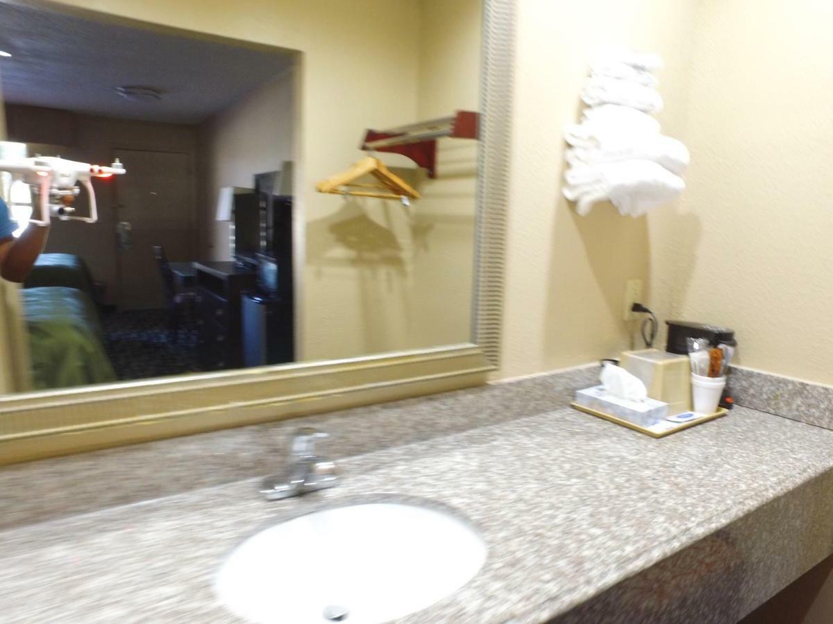 Trenton Cross Road Motel מראה חיצוני תמונה