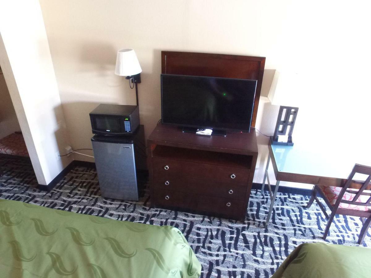 Trenton Cross Road Motel מראה חיצוני תמונה